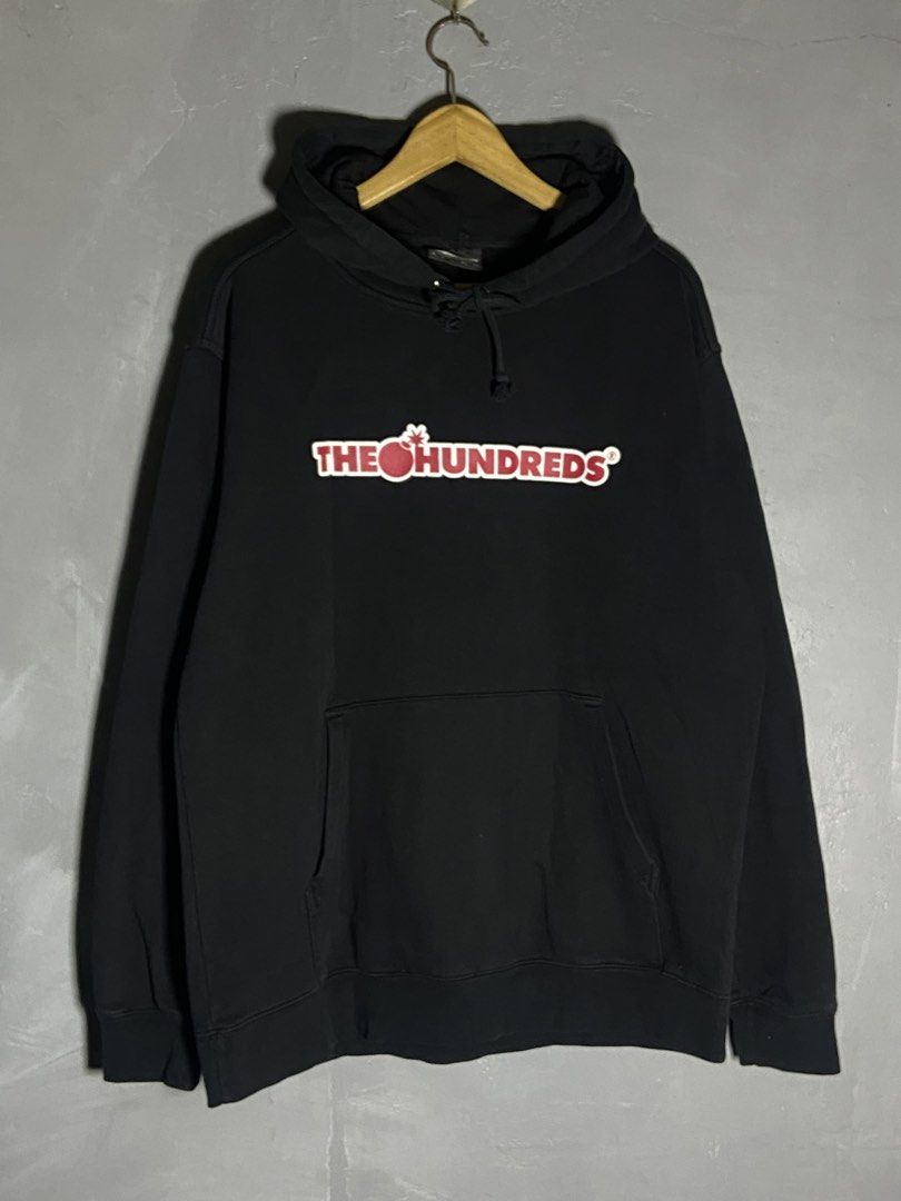 The Hundreds (Category: Hoodies) located in Cabuyao City. Submitted by chukz_x (Listing ID 1468255704, Image 1). Description: The Hundreds Size : Large Dimes : 23W 29L Condition : Excellent Issue : none Price : 1,500 📍READY TO WEAR 📍Cabuyao Laguna.