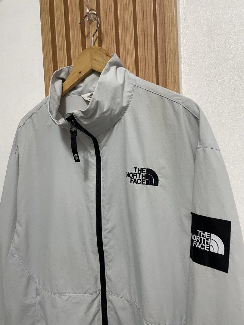 THE NORTH FACE - SS22 Argile Wool Jacket 'Grey (Category: Coats, Jackets and Outerwear) located in Kidapawan. Submitted by fransvocal (Listing ID 1468244962, Image 3). Description: Authentic legit THE NORTH FACE WINDBREAKER ✅Dimes: 25x29(boxy type) ✅Size: xl ✅Condition: 10 ✅Color rate: 10 ✅Issue: stain not visible need wash Mahal din to pang hike niyo .