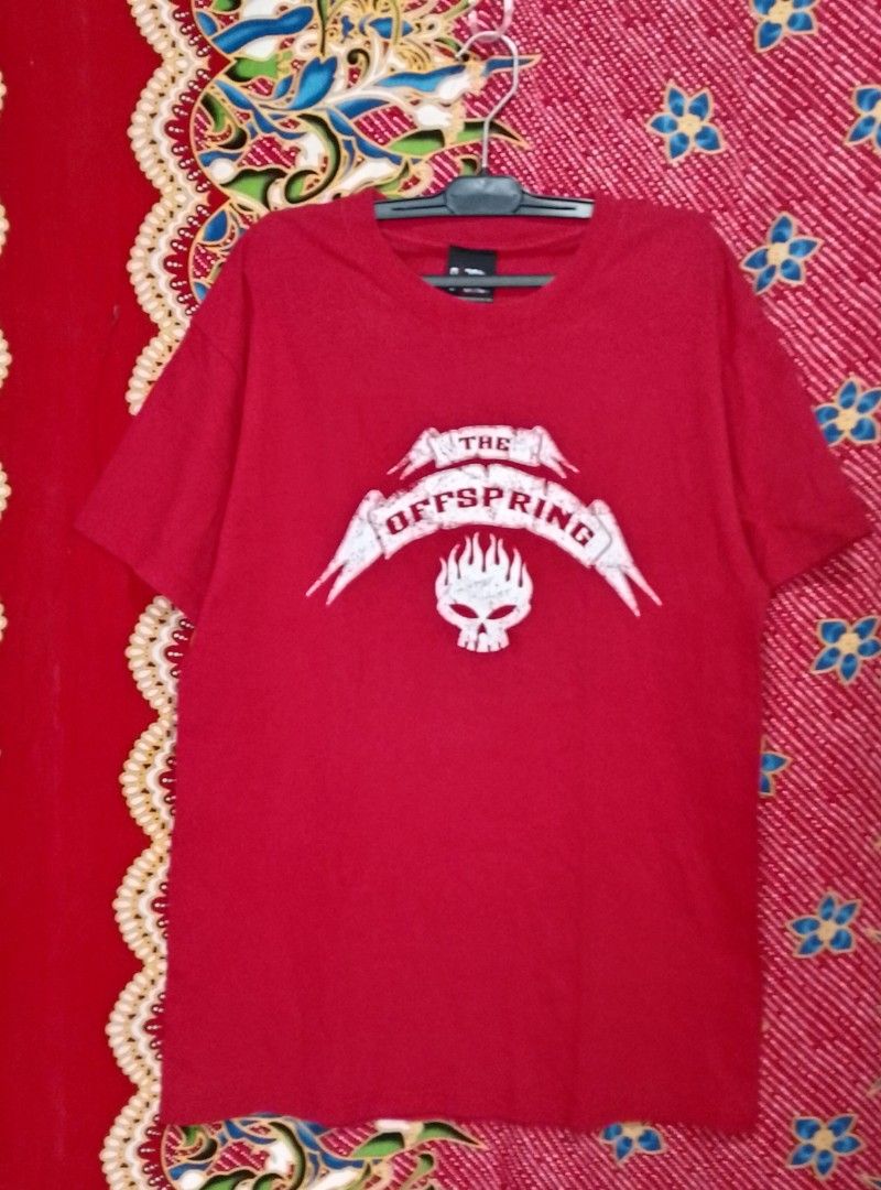The Offspring (Category: Activewear) located in Davao. Submitted by outdatedfinds (Listing ID 1468128787, Image 1). Description: Vintage The Offspring Giant Tag size 20X29.5 holes issue 900 plus sf Davao City Location hmu .