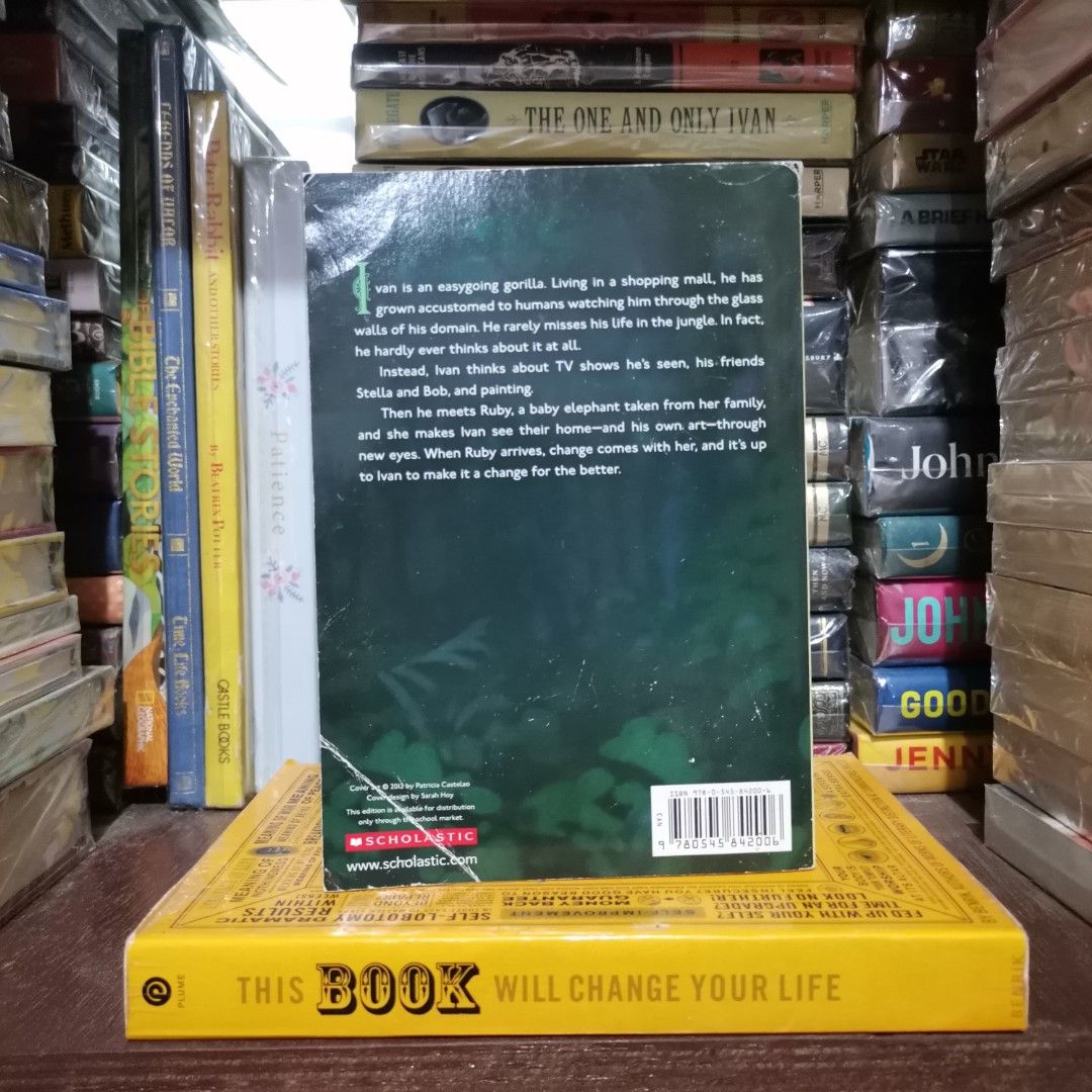 The One and Only Ivan by Katherine Applegate [authentic] (Category: Storybooks) located in Zamboanga. Submitted by papelatpangarap (Listing ID 1468094296, Image 2). Description: .