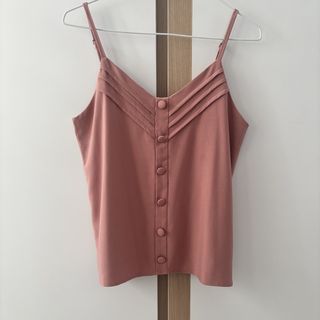 (Category: ) located in . Submitted by thedressingcloth (Listing ID 1468110500, Image 1). Description: .