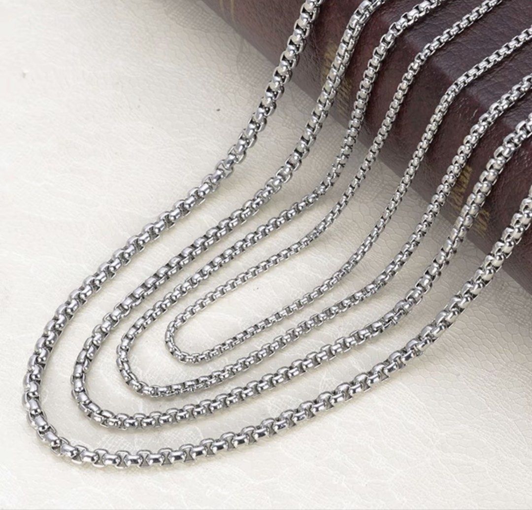 Thick necklace stainless steel (Category: Necklaces) located in Manila. Submitted by vintageaccessories (Listing ID 1468193277, Image 1). Description: .