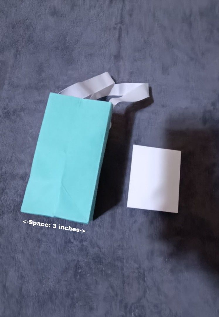 Tiffany Small Paper Box (Category: Everything Else Others) located in Bacoor. Submitted by nineties_kid (Listing ID 1468106811, Image 2). Description: <==== Tiffany Small Paper Box Bag width: 5 inches Bag length: 5.7 inches Bag space: 3 inches _________________________ -Modes Of Delivery: J&T/Lalamove/ LBC (Cash on Pick-up or COD -Meet-up (Bacoor Cavite Area/Mandaluyong-Shaw,Hulo,Makati Ave) -Modes Of Payment: GCASH NO LAST MINUTE CANCELLATION AN