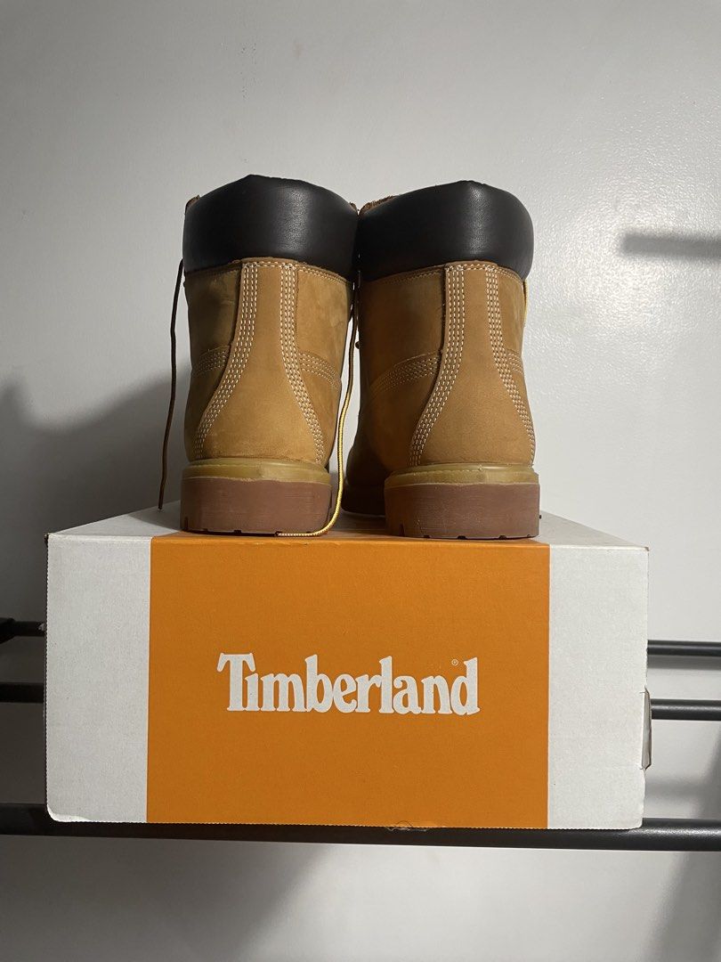 Timberland Premium 6in Waterproof Authentic/Legit (Category: Casual Shoes) located in Rizal. Submitted by akoheats (Listing ID 1468186298, Image 3). Description: Excellent Condition ✨ Issue:None! Worn Once With Box✅ Size: 11US Issue:None! Authentic✅ Great Condition ✨ Size: 10US ❗️Check the item carefully before purchasing ❗️No returns or exchanges after purchase.