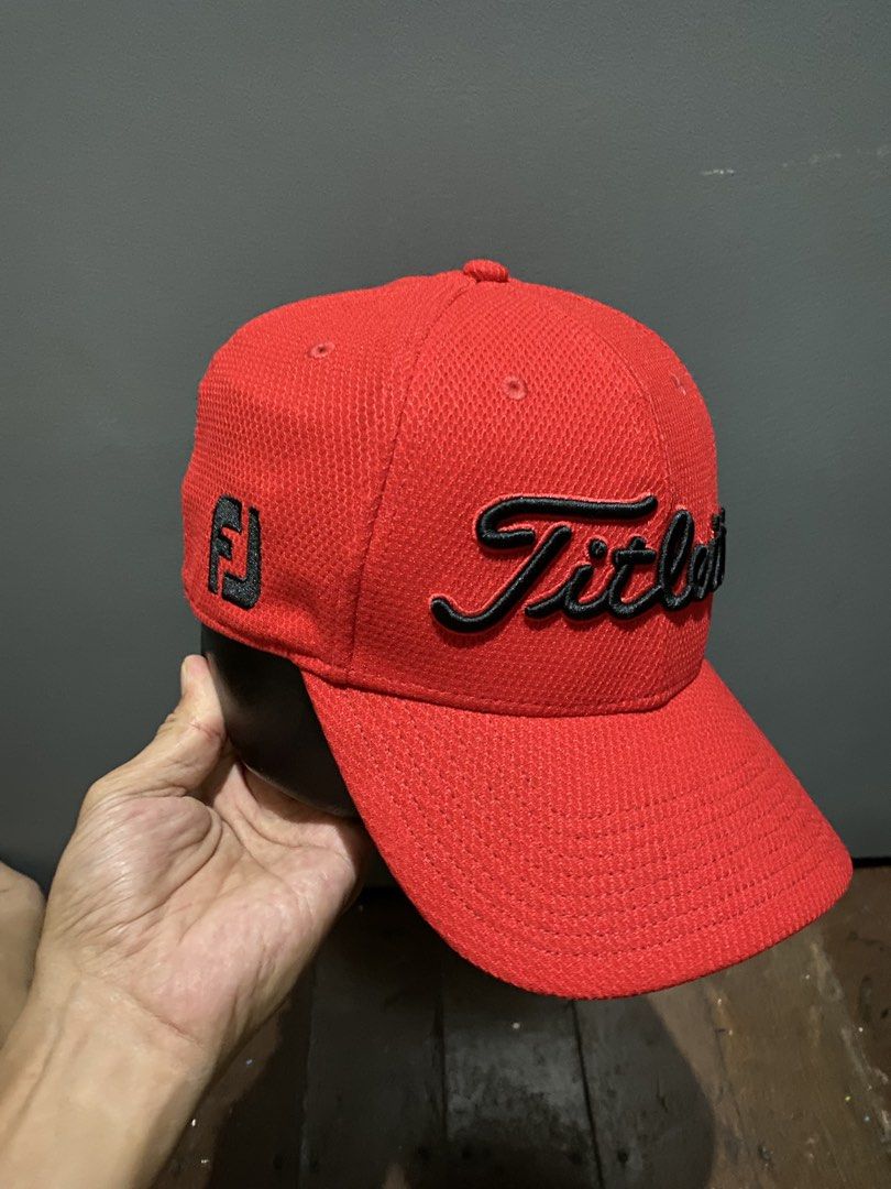 Titleist golf cap new (Category: Golf) located in Caloocan City. Submitted by the_good_item05 (Listing ID 1468178584, Image 1). Description: not in used new Price 1,250 only.