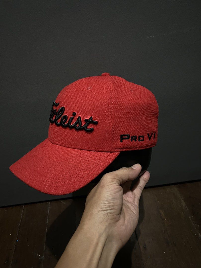 Titleist golf cap new (Category: Golf) located in Caloocan City. Submitted by the_good_item05 (Listing ID 1468178584, Image 3). Description: not in used new Price 1,250 only.