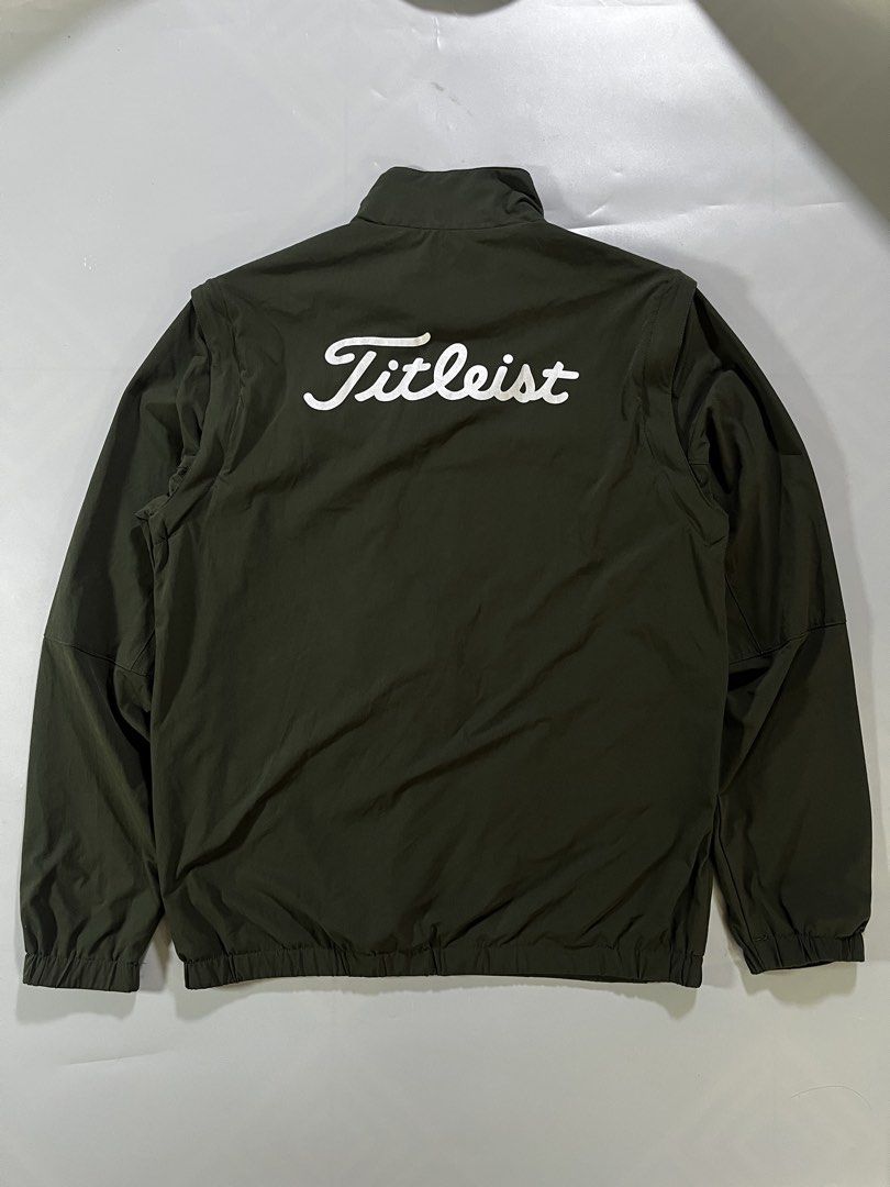 Titleist Jacket (Category: Coats, Jackets and Outerwear) located in Cebu City. Submitted by lottaloots.ceb14 (Listing ID 1468236764, Image 2). Description: Titleist Jacket In excellent condition No issues Size L Dimensions: 21x27 Color rate: 9.9/10 999 + Shipping fee Location: Cebu.