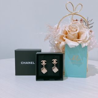 （分類：）位於 。 由 heartofluxe 提交（商品編號 1468181623，圖片 1）。簡介： 。