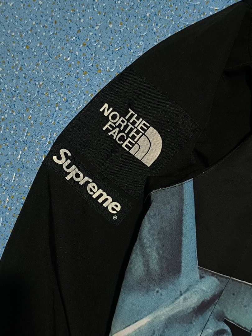 TNF × SUPREME LIBERTY MOUNTAIN JACKET (Category: Coats, Jackets and Outerwear) located in Davao. Submitted by sar_wh0 (Listing ID 1468063000, Image 3). Description: OFF/LEGIT SIZE L EXCELLENT CONDITION CAN DO VOUCH AND VC FACEBOOK TRANSACTION SINCE DI AKO ACTIVE HERE CAN SHIP NATIONWIDE.