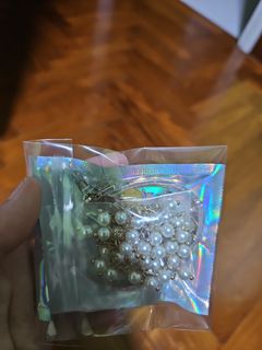 (Category: ) located in . Submitted by rareearth.4ae25f (Listing ID 1468240482, Image 1). Description: .