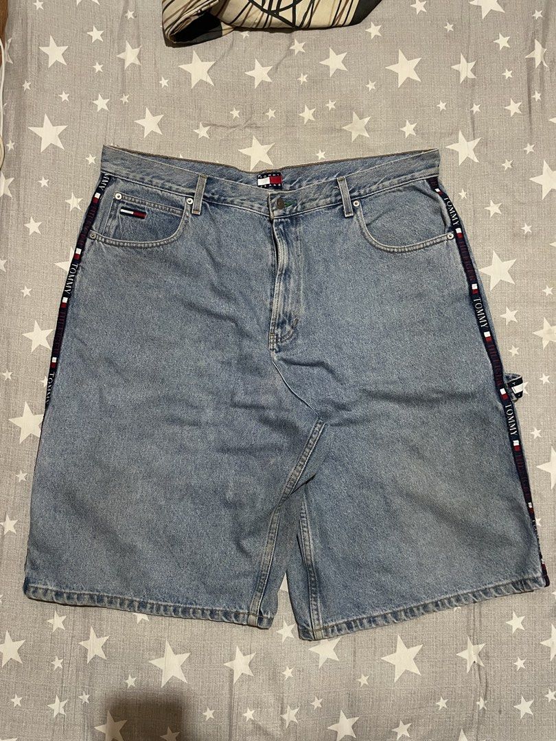TOMMY CARPENTER (Category: Shorts) located in Davao. Submitted by brightocean.a8c3ac (Listing ID 1468156384, Image 2). Description: .