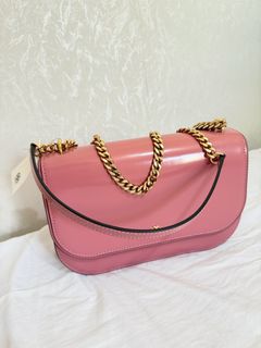 (Category: ) located in . Submitted by cutexoxoshop (Listing ID 1468138848, Image 1). Description: .