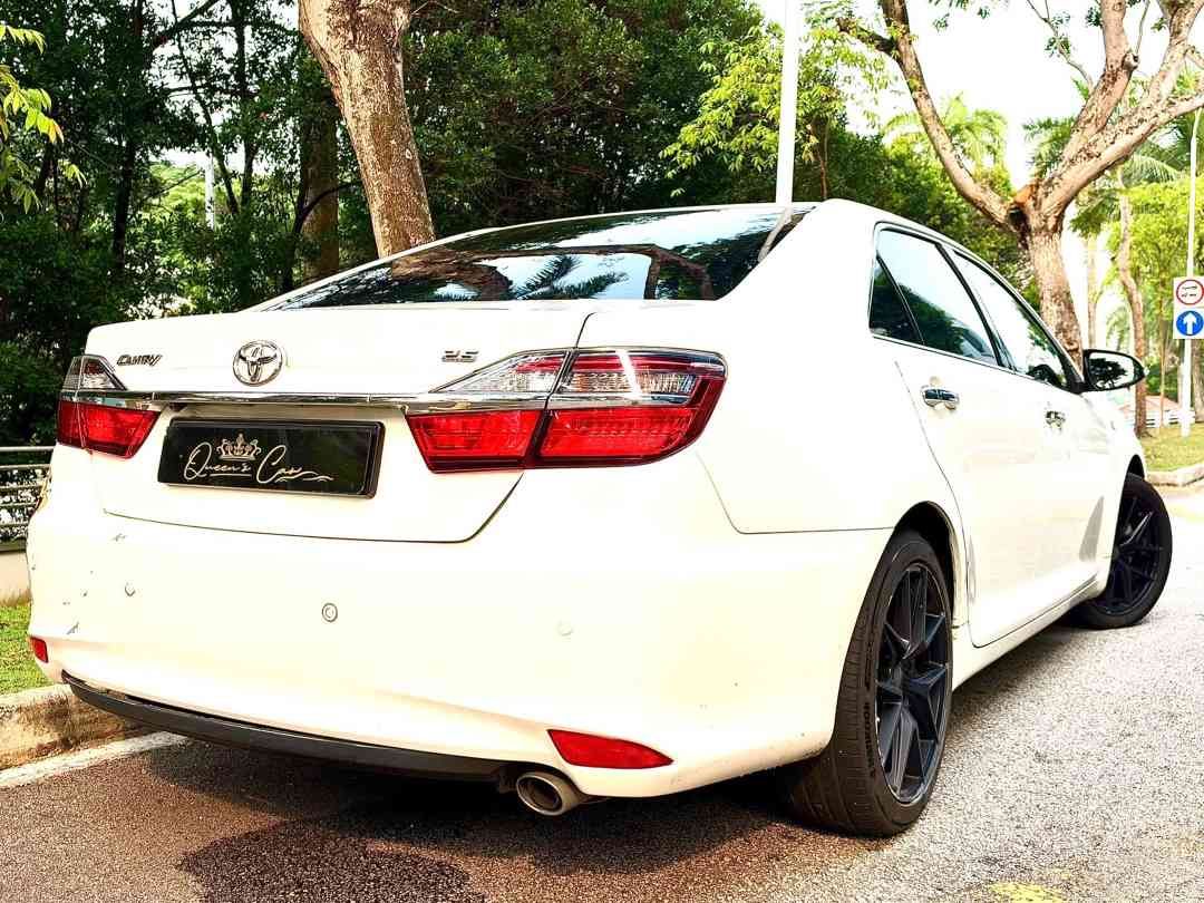 TOYOTA CAMRY 2.5 AUTO (Category: Used Cars) located in Singapore. Submitted by queenscarpl (Listing ID 1466234652, Image 3). Description: Showroom: Sin Ming 176 Sin Ming Drive #01-18 Singapore 575721 Sales Contact: Alvin Ng tel:88132929 .