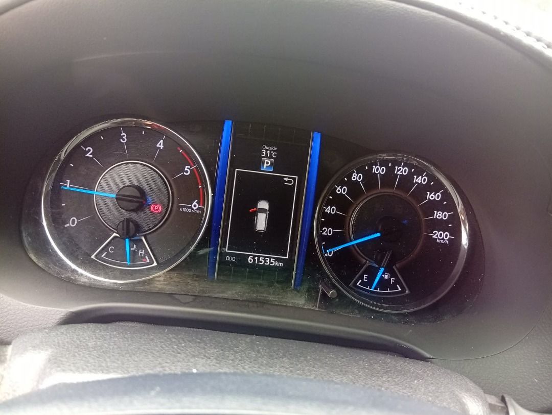 Toyota Fortuner 2.7 (A) (Category: Used Cars) located in Caloocan City. Submitted by autoabi (Listing ID 1468166838, Image 3). Description: Toyota Fortuner 2.4L 2018 Automatic Diesel variant: G 4x2 odo: 61,700 ending plate : 0 2nd owner .