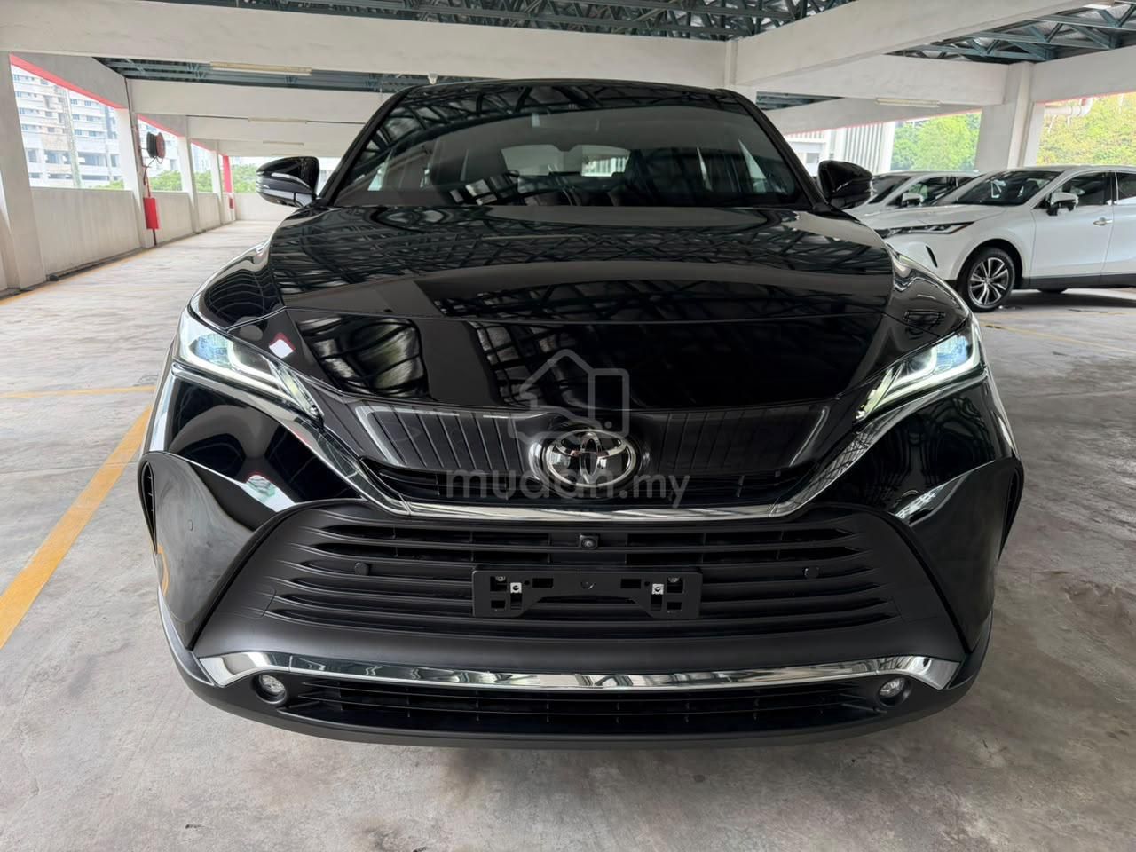 Toyota Harrier Z, Cars, Cars for Sale on Carousell