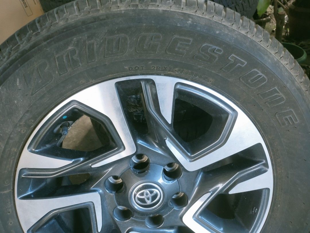 Toyota mags and tires (Category: Mags and Tires) located in Quezon City. Submitted by mcmp1216 (Listing ID 1468107013, Image 2). Description: For sale Very good condition Needs cleaning 4 pcs. available RFS: upgrade Pickup location Sanville Subdivision Visayas Avenue QC Check all you want upon viewing buyout Thank you.