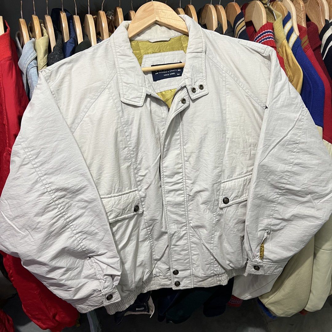 Trants Harrington jacket (Category: Coats, Jackets and Outerwear) located in Baguio. Submitted by itsvintageclothing (Listing ID 1468157836, Image 1). Description: Length 25.5 Pit to pit 24.