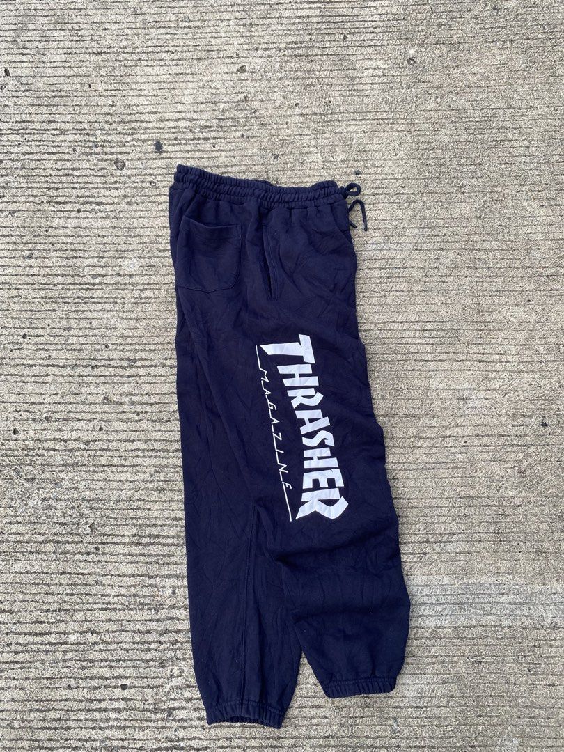 TRASHERS SWEATPANTS (Category: Joggers) located in Cebu City. Submitted by arsenyong (Listing ID 1468191426, Image 2). Description: Waist:28-34 Length :34 Thigh:14 Excellent No issue Need wash only .