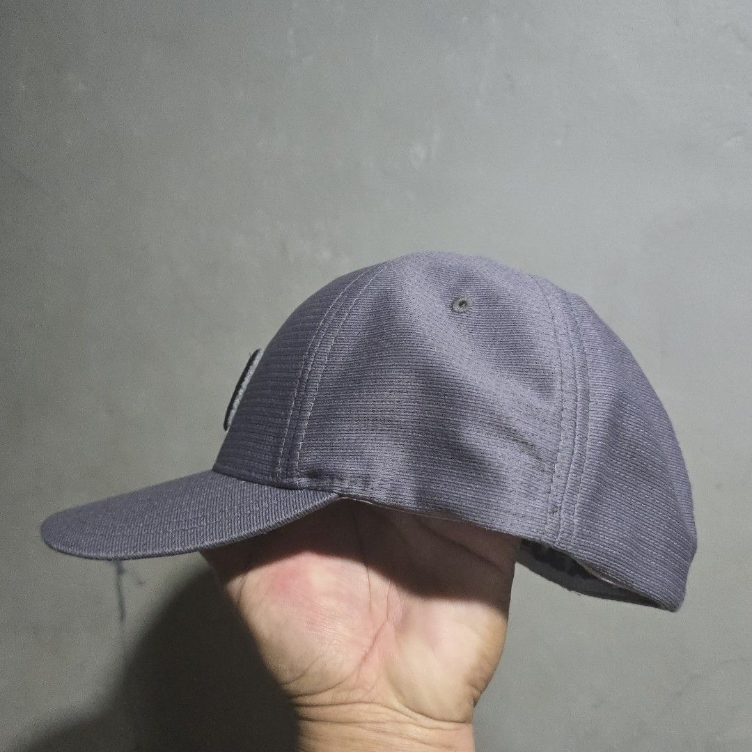 Travis Mathew Close Cap (Category: Caps & Hats) located in Quezon City. Submitted by SuotKalyeManila (Listing ID 1468080110, Image 3). Description: Manage your expectations ukay ukay caps po ito at hindi po brand new pero minsan mga flaws pero wearable naman ang presyo po ay depende sa kondisyon ng cap Condition: Excellent Size: Large/ Xlarge Color Rate: 9.5/10 No Issue Laba na po and ready to wear pm for details.