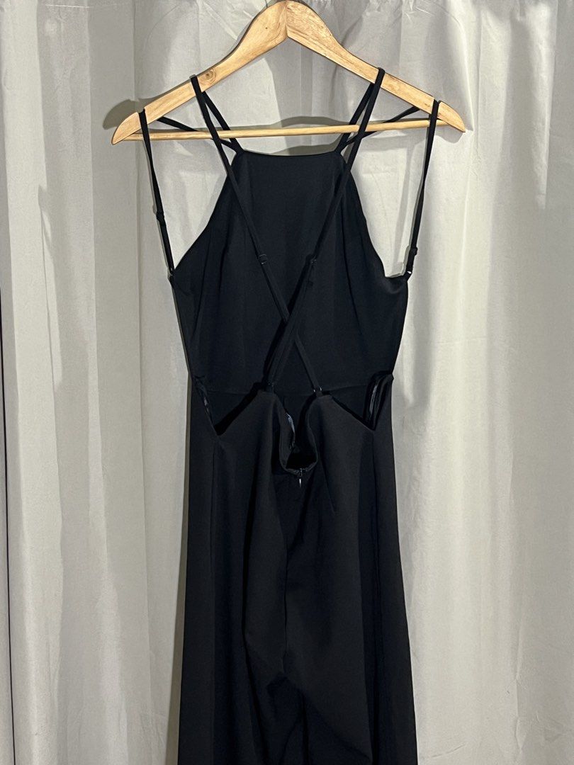 Trendyol Black wide leg jumpsuit (Category: Jumpsuits) located in Las Pinas. Submitted by jilanah (Listing ID 1468208901, Image 3). Description: .