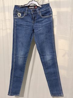 (Category: ) located in . Submitted by clothesandcollectibles (Listing ID 1468225886, Image 1). Description: .