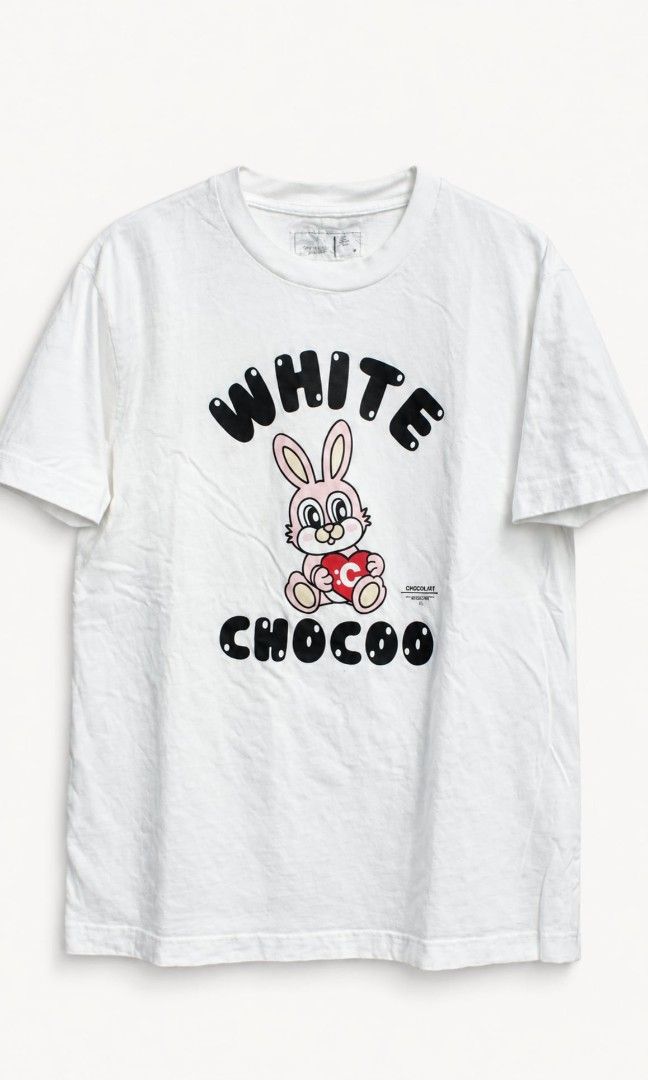 T-shirt white (Category: Shirts) located in Pasay City. Submitted by fortuneflow888 (Listing ID 1468184145, Image 1). Description: For sale : Tshirt white P175 pesos only! size: Medium made in Philippines Condition: Like new meet-up location / schedule: Greenbelt Chapel Makati / 12:00pm onwards / every Sunday only.
