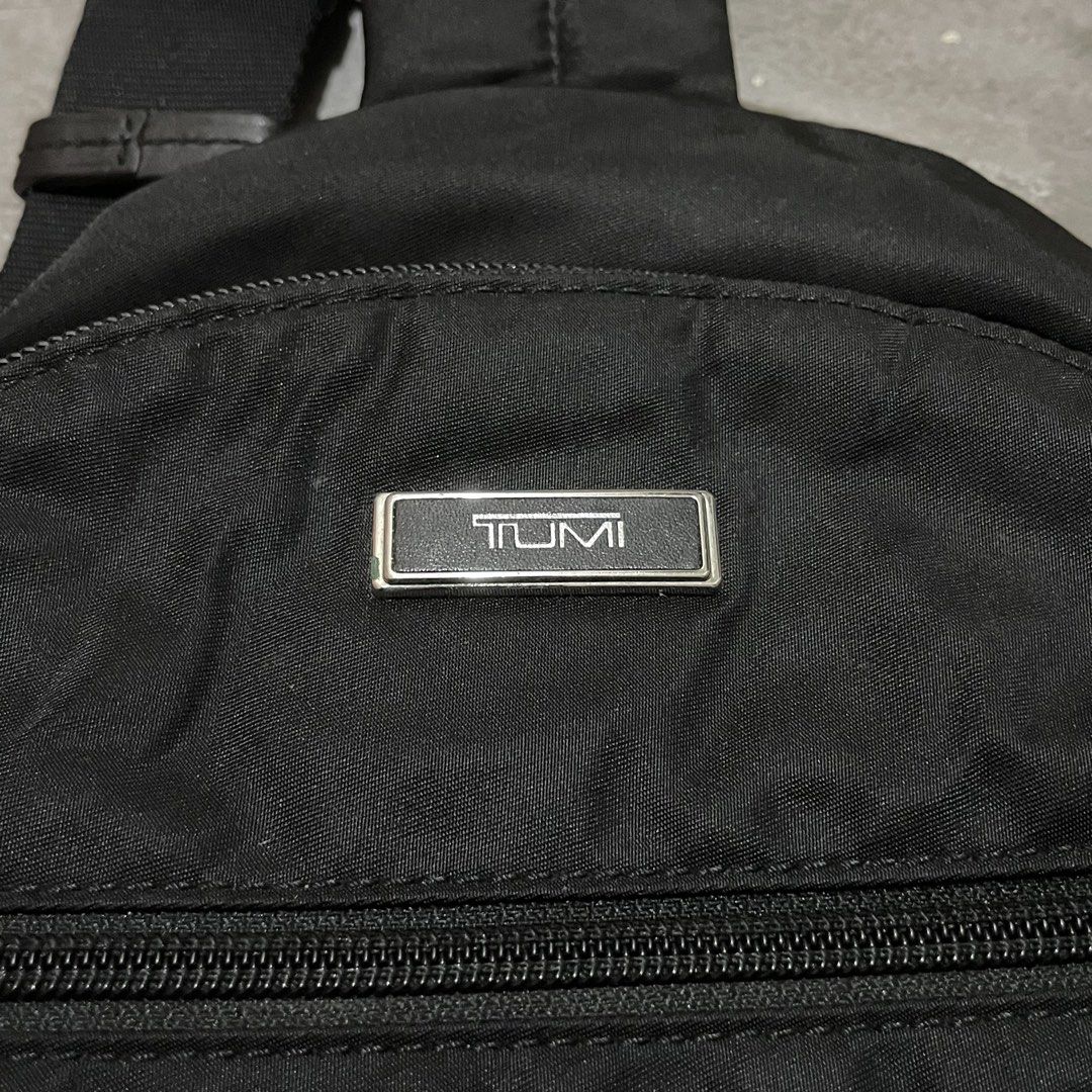 Tumi Voyageur Brive Nylon Sling Bag (Category: Backpacks) located in Manila. Submitted by astral_ (Listing ID 1468190793, Image 3). Description: Tumi Voyageur Brive Nylon Sling Bag Size: Medium Condition: 9/10 Issue: minor scuff mark Dimes Width: 10 in Height: 14.5 in Depth: 2 in Price: 3,500 shipped.
