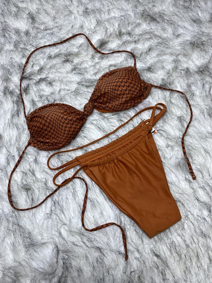 Two piece Bikini swimsuit (medium) (Category: Bikinis & Swimsuits) located in Manila. Submitted by csjlgen (Listing ID 1468147245, Image 3). Description: .