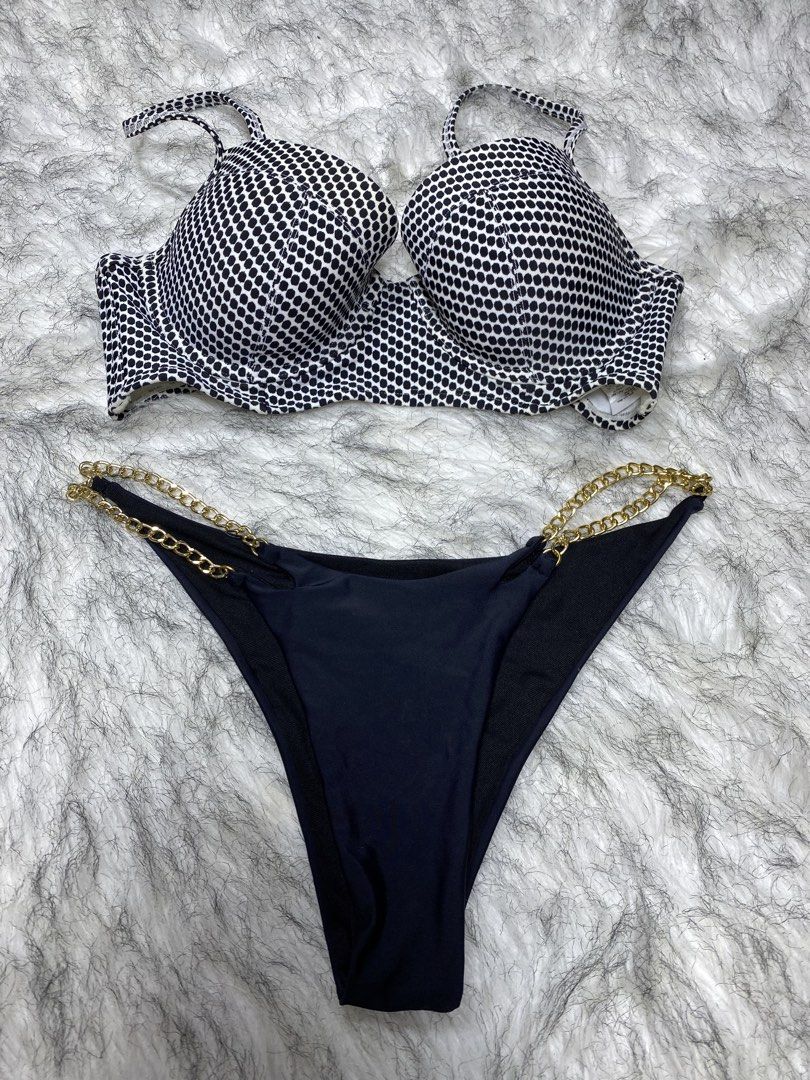 Two piece Bikini swimsuit (medium) (Category: Bikinis & Swimsuits) located in Manila. Submitted by csjlgen (Listing ID 1468148516, Image 2). Description: .