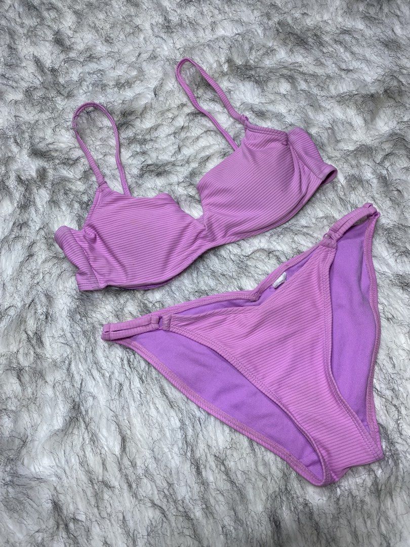 Two piece Bikini swimsuit (medium) (Category: Bikinis & Swimsuits) located in Manila. Submitted by csjlgen (Listing ID 1468150294, Image 3). Description: .