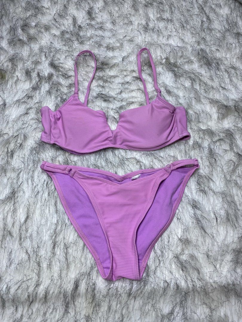 Two piece Bikini swimsuit (medium) (Category: Bikinis & Swimsuits) located in Manila. Submitted by csjlgen (Listing ID 1468150294, Image 2). Description: .