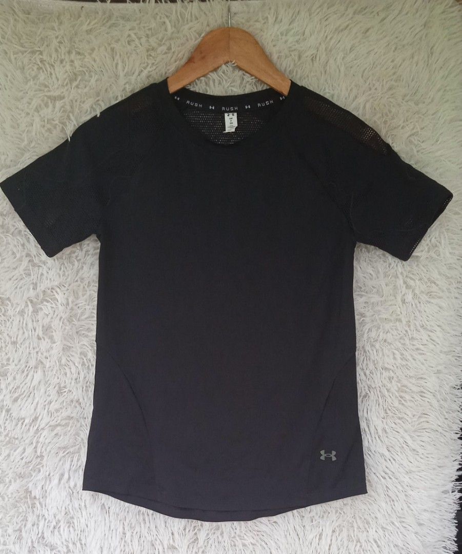 Under armour Heat Gear (Category: Others Tops) located in Davao. Submitted by lee_ly (Listing ID 1468079285, Image 1). Description: From UKAY SOURCE excellent condi/like new fit to s-m stretchable.