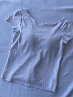 (Category: ) located in . Submitted by sleevesandbottoms (Listing ID 1468280091, Image 1). Description: .