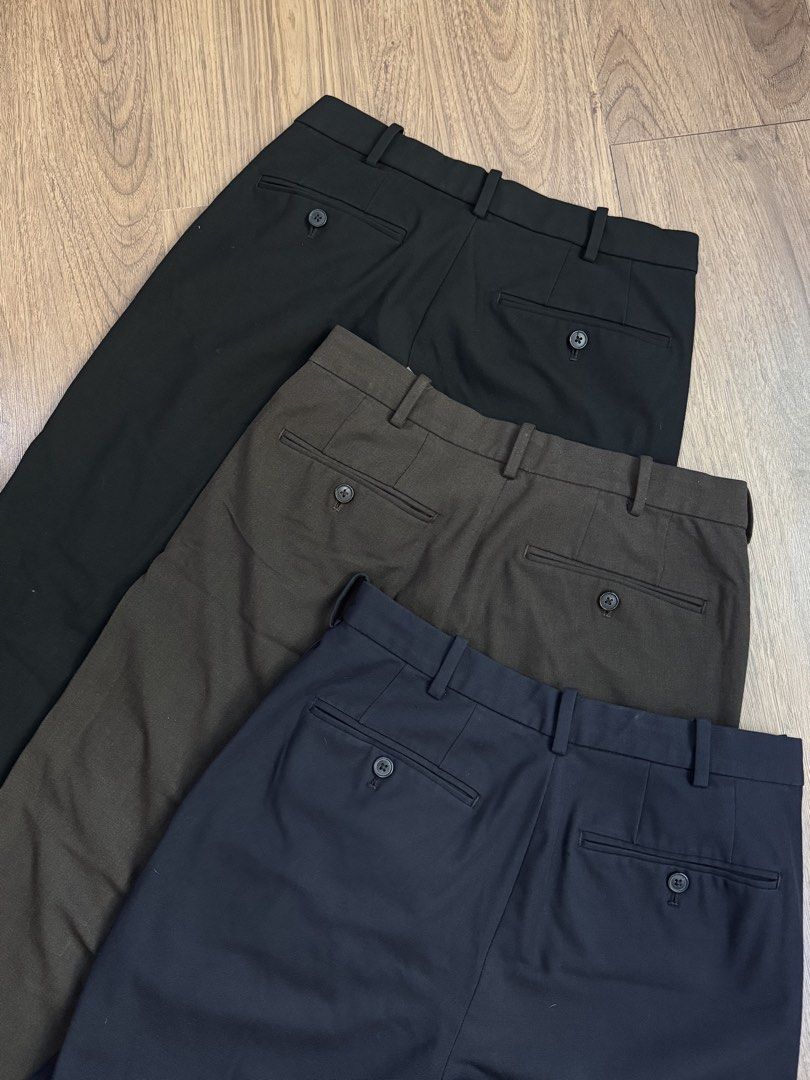 Uniqlo Ankle pants (Category: Trousers) located in Manila. Submitted by ibanezph (Listing ID 1468112116, Image 3). Description: Uniqlo ankle pants Size SMALL or 30-31 weist Lenght 36 inches uncut Navy blue 8/10 Dark brown 8/10 Black 10/10 likenew No issues just USED Not thifted Angono rizal Area Lalamove or pickup only Selling aspack for 2,000 .