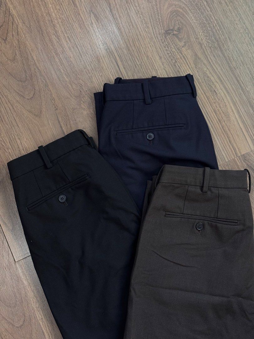 Uniqlo Ankle pants (Category: Trousers) located in Manila. Submitted by ibanezph (Listing ID 1468112116, Image 2). Description: Uniqlo ankle pants Size SMALL or 30-31 weist Lenght 36 inches uncut Navy blue 8/10 Dark brown 8/10 Black 10/10 likenew No issues just USED Not thifted Angono rizal Area Lalamove or pickup only Selling aspack for 2,000 .