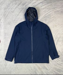 (Category: ) located in . Submitted by mixbrandclothing (Listing ID 1468258689, Image 1). Description: .