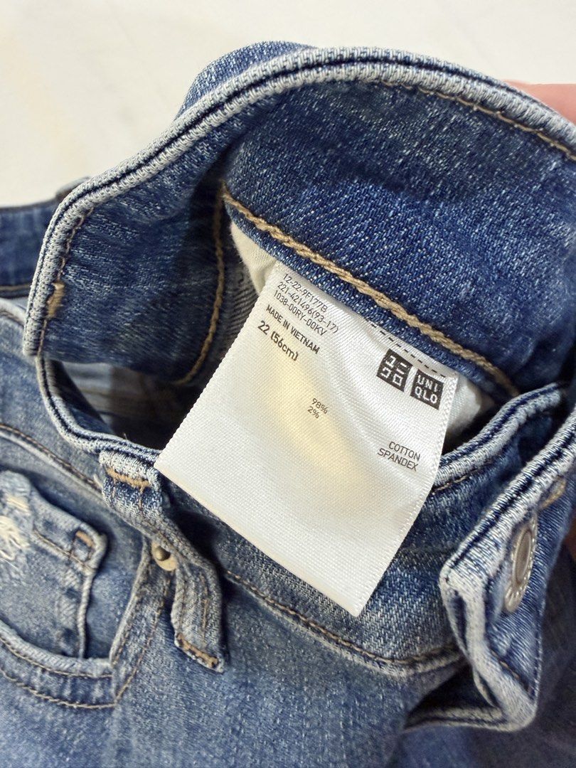 Uniqlo Denim Jeans (Category: Jeans) located in San Juan City. Submitted by shoprinat (Listing ID 1468093522, Image 3). Description: .