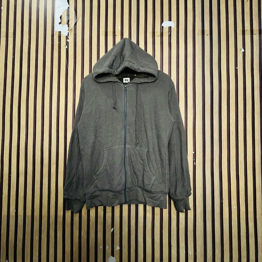UNIQLO GORPCORE MILITARY SKATER GRUNGE FLEECE SHERPA LINED THICK HOODED JACKET BROWN MEDIUM 23x26 (Category: Coats, Jackets and Outerwear) located in Dasmarinas. Submitted by yg_supplies (Listing ID 1468140488, Image 1). Description: > PRE-LOVED / NEEDS WASHING. NO OTHER ISSUES. UNIQLO GORPCORE MILITARY SKATER GRUNGE FLEECE SHERPA LINED THICK HOODED JACKET BROWN MEDIUM 23x26 #uniqloph #uniqloboafleece #sherpahoodie #waffleknit #gorpcoreph #milita