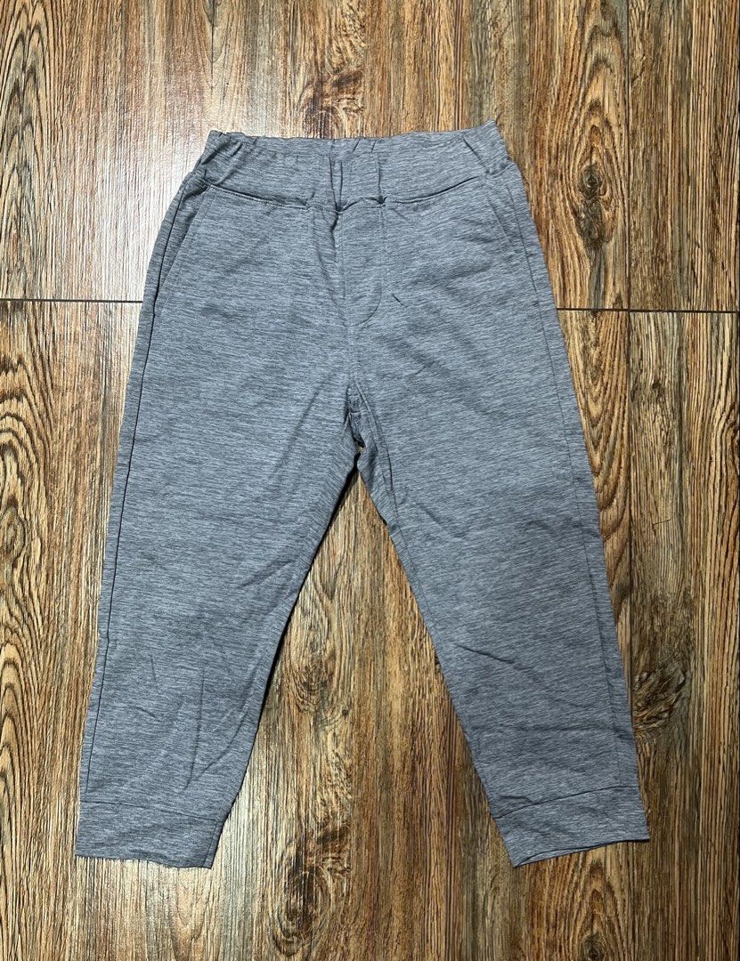 Uniqlo jagger pants kid (Category: Babies & Kids Fashion) located in San Jose del Monte. Submitted by senorita_wella (Listing ID 1468074334, Image 3). Description: .