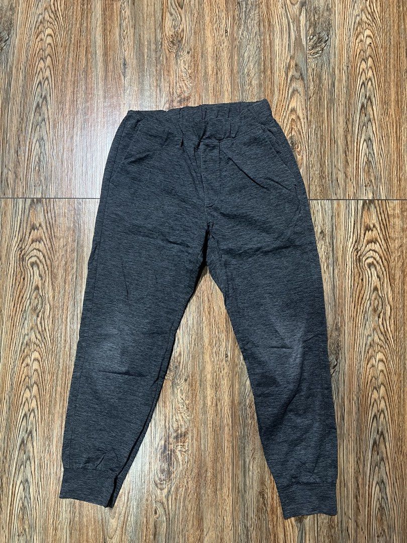Uniqlo kids jagger (Category: Babies & Kids Fashion) located in San Jose del Monte. Submitted by senorita_wella (Listing ID 1468075409, Image 2). Description: .