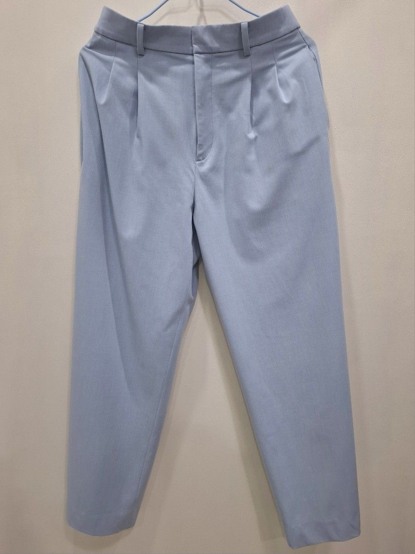 Uniqlo Pleated Wide Pants (Category: Other Bottoms) located in Bacoor. Submitted by ag.yu (Listing ID 1468202082, Image 1). Description: ♡ color: light blue.