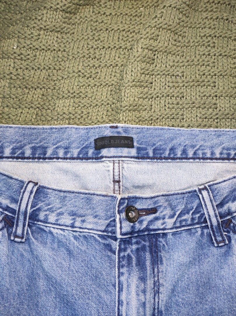 UNIQLO STRAIGHT CUT PANTS (Category: Jeans) located in Las Pinas. Submitted by jeusmanlangit (Listing ID 1468212769, Image 3). Description: UNIQLO STRAIGHT CUT PANTS SIZE: DIMES: W: 33 L: 42 HEM: 9 NO ISSUE 670 PESOS LANG DM📩.