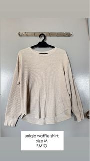 (Category: ) located in . Submitted by bydaisyshopp (Listing ID 1468073893, Image 1). Description: .