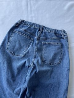 (Category: ) located in . Submitted by sleevesandbottoms (Listing ID 1468279447, Image 1). Description: .