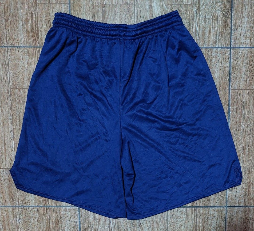 USAF Academy Athletic Shorts (Category: Activewear) located in Baguio. Submitted by wagwagan_001 (Listing ID 1468279603, Image 2). Description: excellent medium w: 30-33 l: 17.