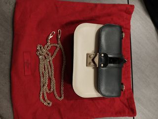 （分類：）位於 。 由 edwincsy57345 提交（商品編號 1468216386，圖片 1）。簡介： 。