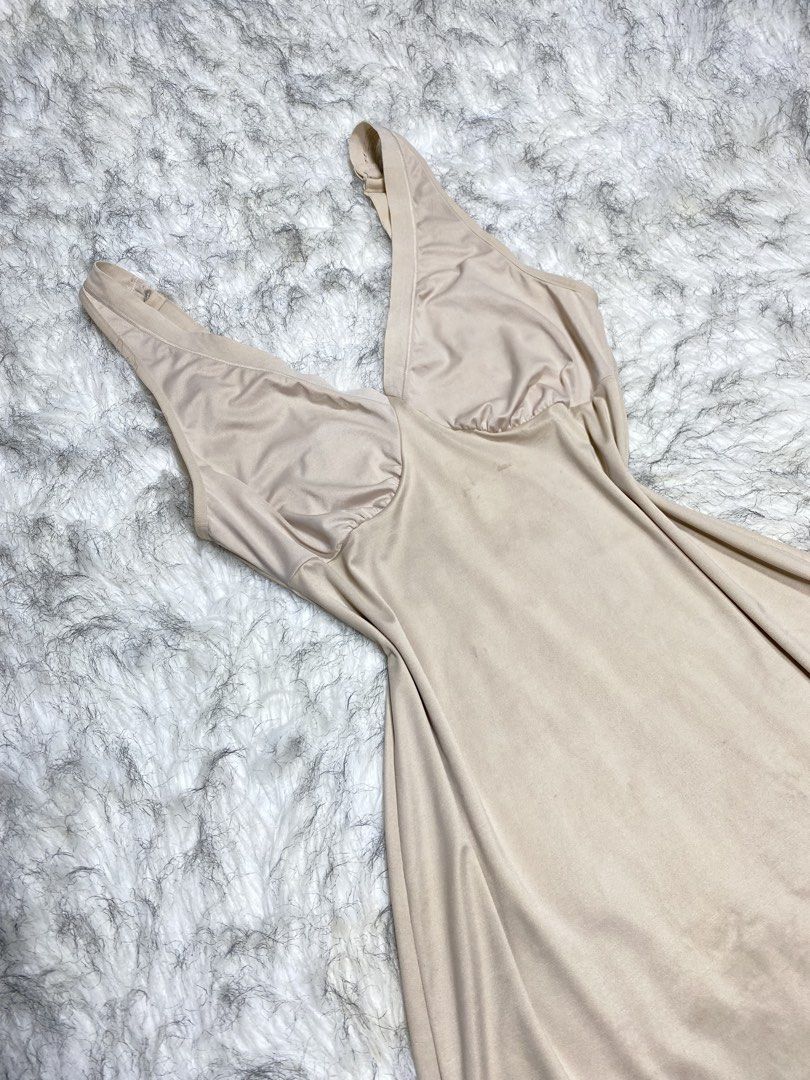 Vanity fair (medium) (Category: Undergarments & Loungewear) located in Manila. Submitted by csjlgen (Listing ID 1468072313, Image 3). Description: .