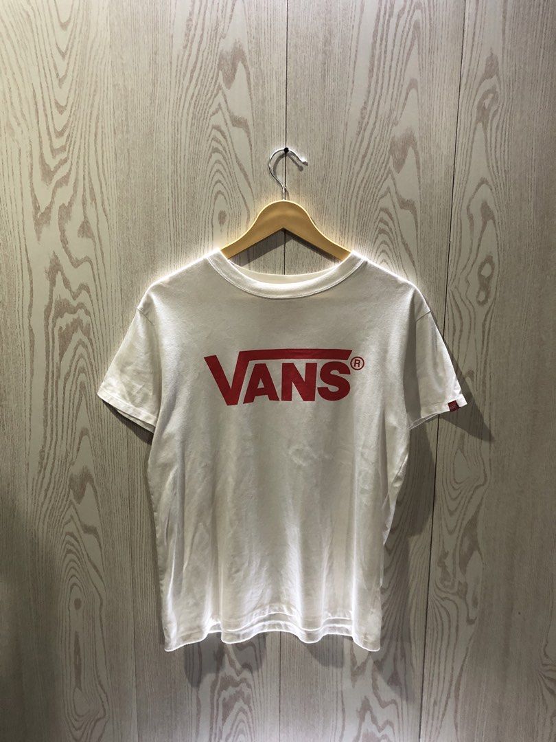 Vans Classic Red Logo White T-Shirt (Category: Tshirts & Polo Shirts ) located in Magsaysay. Submitted by ryns_thrifting (Listing ID 1468164929, Image 1). Description: - Brand: Vans - Style: Crew neck short sleeve tee - Color: White with classic red box logo - Size: Small - Details: Red woven tag on left sleeve hem, 'Off The Wall' interior neck print - Material: Clean, comfortable cotton.