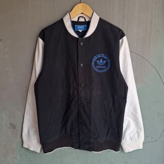 (Kategori: ) berada di . Dikirim oleh antigengsi.preloved (ID iklan 1468238918, Gambar 1). Deskripsi: .