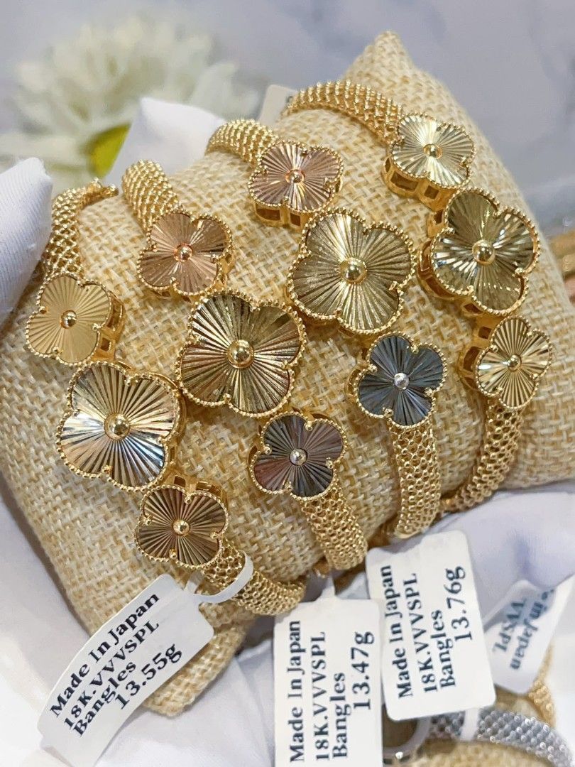 vca bangles 18k japan gold (Category: Bracelets) located in Manila. Submitted by primejewelry (Listing ID 1468068815, Image 2). Description: .